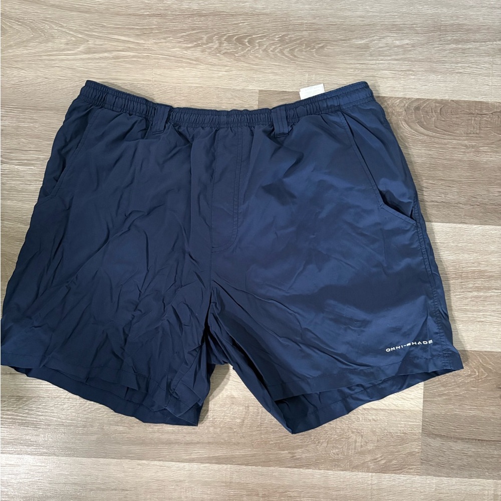 Columbia PFG Men's Navy Athletic Shorts with Elastic Waist